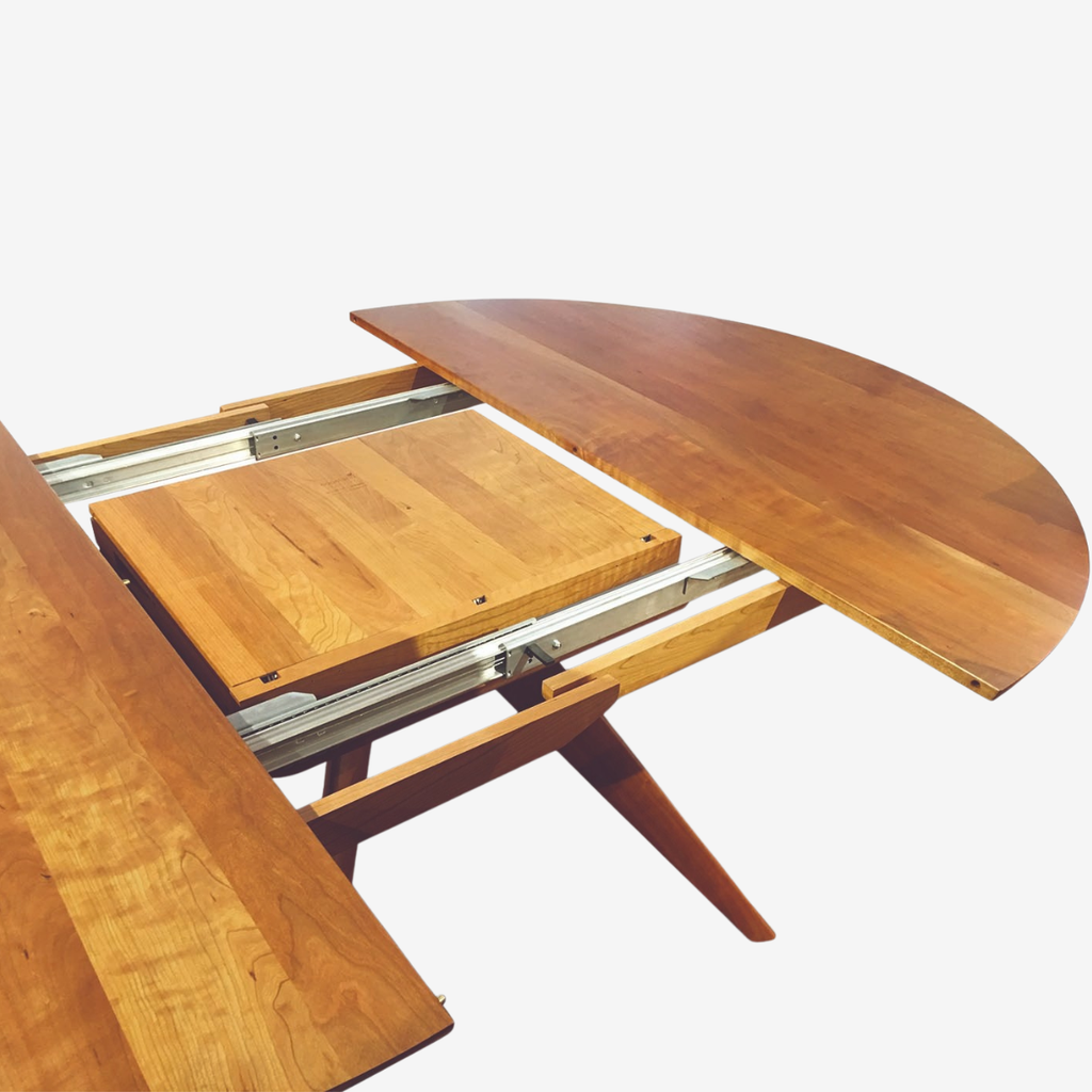 Catalina Round Extension Dining Table